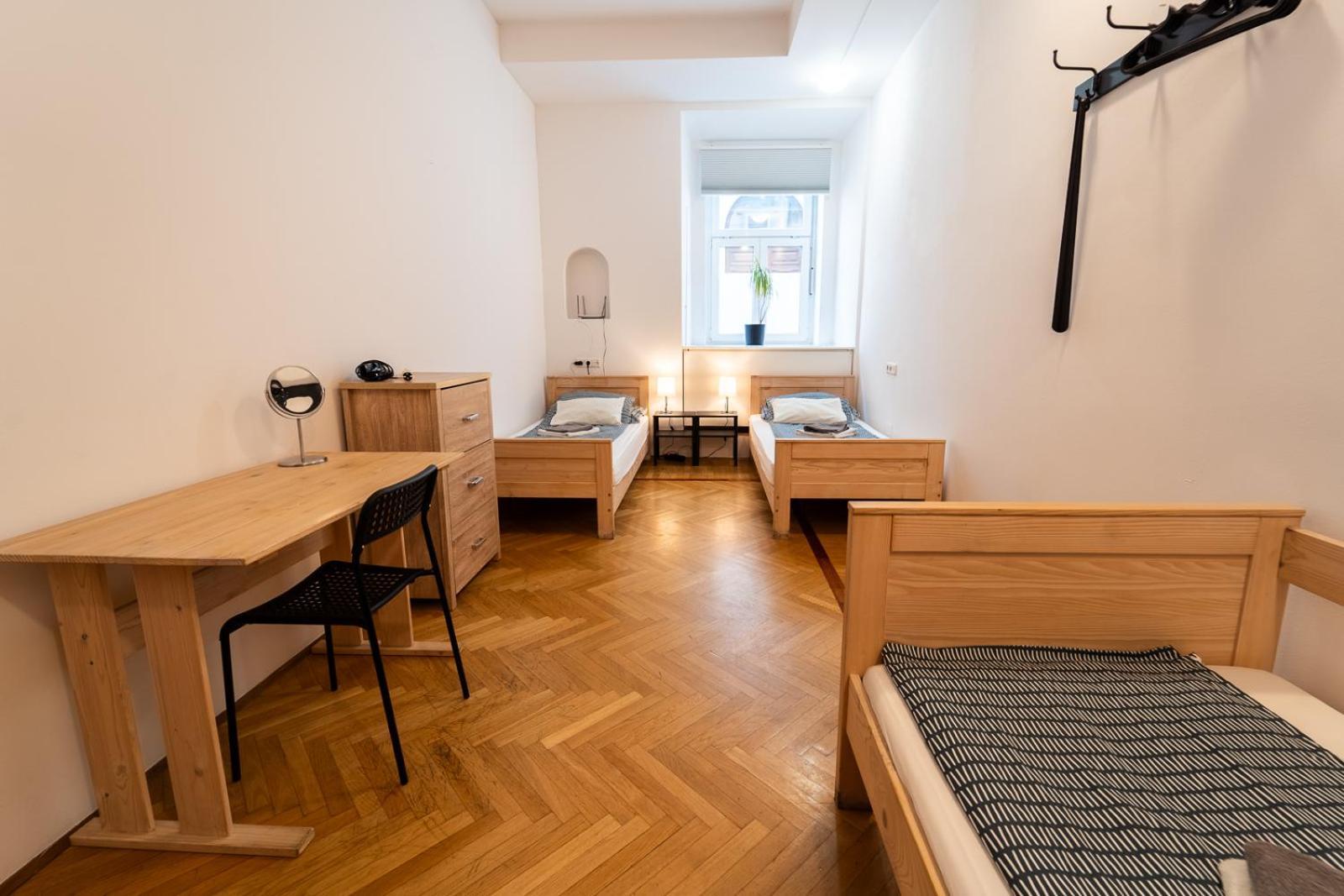Anna House Hotel Maribor Ngoại thất bức ảnh